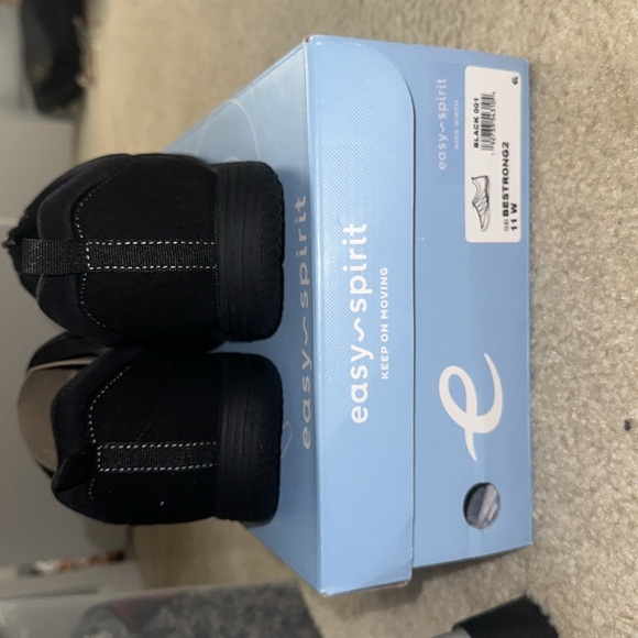 Easy~Spirit Bestrong 2 nwt sneaker in 11wide - Picture 5 of 10